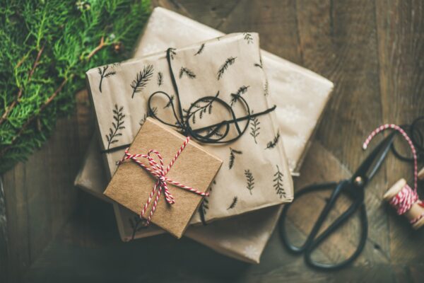 gifts-g93bdae529_1920